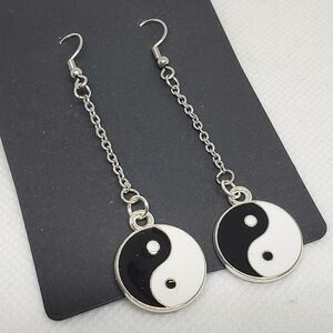 Handmade Chain Yin and Yang Dangle Earrings